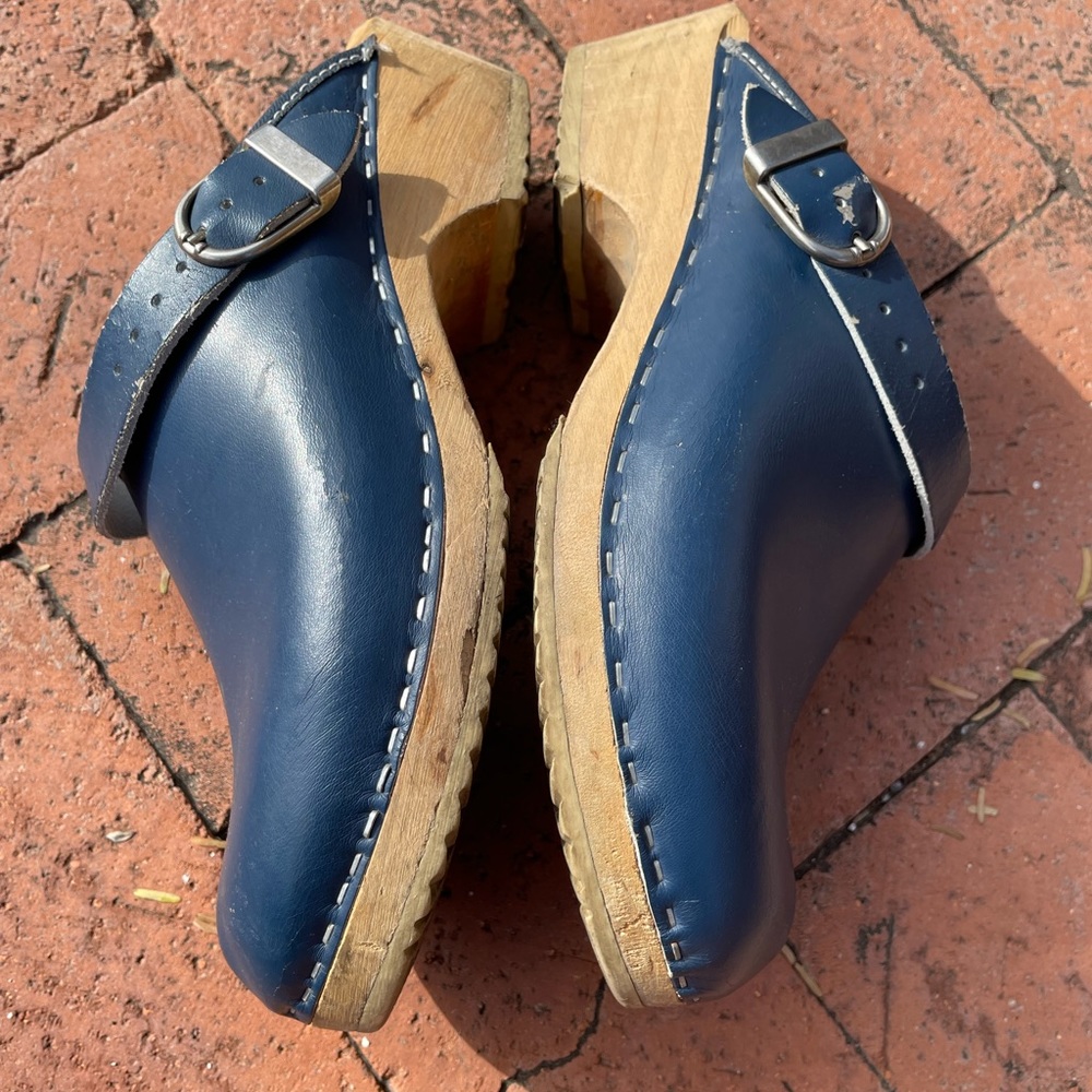 Swedish clogs navy blue buckle back strap wooden clogs size 8.5